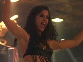 Bridget MoynahanSexy in Coyote Ugly