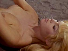 Brigitte BardotSexy in The Night Heaven Fell