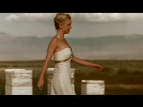 alt="Kelli Garner Sexy in Dreamland"