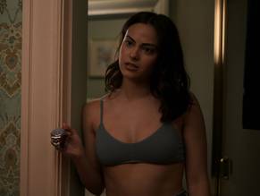 Mendes pussy camila Camila Mendes