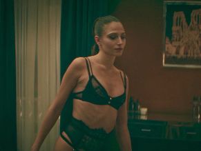  alt="Catalina Del Rosario Sexy in Privileges"