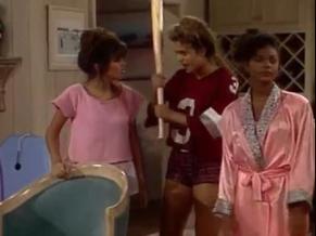 Tiffani ThiessenSexy in Saved by the Bell