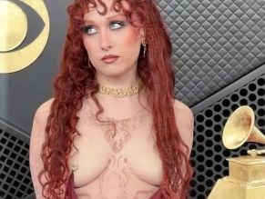  alt="Chappell Roan Sexy in The Grammy Awards"