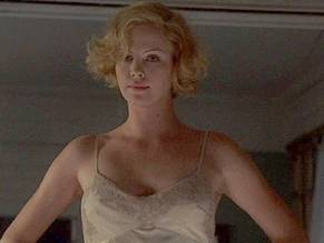 Charlize TheronSexy in The Legend of Bagger Vance