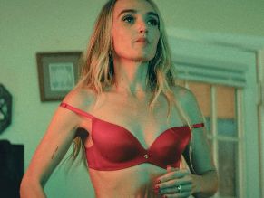 Chloe Fineman Sexy in Summer Of 69