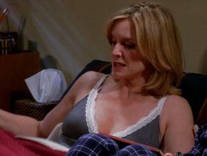 Courtney Thorne-SmithSexy in Two and a Half Men