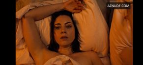  alt="Margaret Qualley Sexy in Honey Don't!"