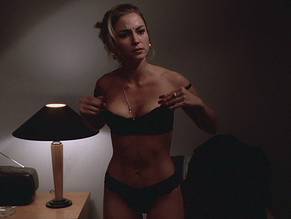 Nude drea de matteo