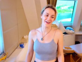  alt="Elena Dubaich Sexy in Below Deck Down Under"