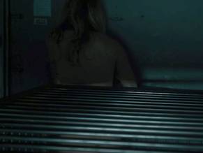 Elisabeth HowerSexy in Escape Room
