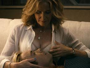 Has elisabeth shue ever been nude