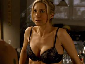 Elizabeth mitchell porn