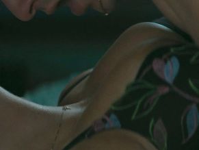  alt="Ella Bright Sexy in Off Campus"