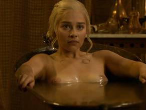 Emilia ClarkeSexy in Game of Thrones