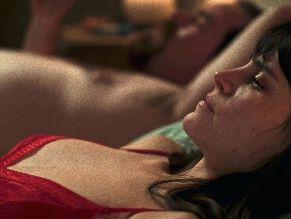  alt="Eva De Dominici Sexy in Club Hooligans"