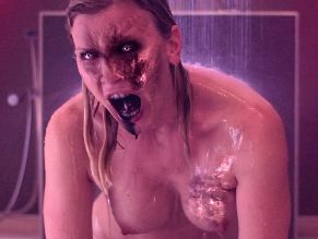 alt="Eva Habermann Sexy in Sky Sharks"