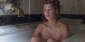  alt="Rosamund Pike Sexy in The Man With The Iron Heart"