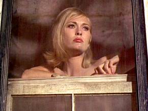 Faye DunawaySexy in Bonnie and Clyde