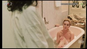  alt="Ksenija Pajic Sexy in Oficir S Ruzom"