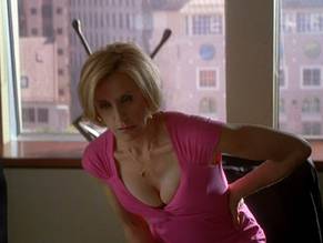 Felicity HuffmanSexy in Desperate Housewives
