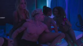  alt="Bruna Griphao Sexy in Jogada De Risco"