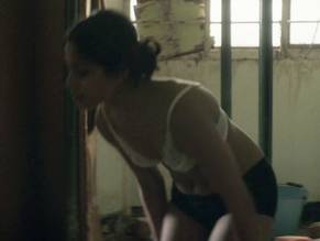 Freida Pinto Porn Videos - FREIDA PINTO Nude - AZNude