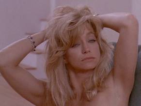 Topless goldie hawn Goldie Hawn