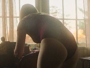  alt="Grace Glowicki Sexy in Honey Bunch"