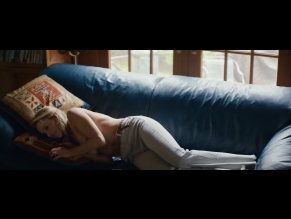  alt="Amy Hargreaves Sexy in Paint"