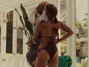 Halle BerrySexy in Things We Lost in the Fire