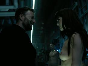 Hannah  Rose MaySexy in Altered Carbon