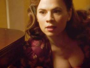 Hayley AtwellSexy in Agent Carter
