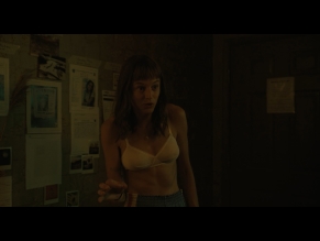  alt="Emma Corrin Sexy in A Murder At The End Of The World"