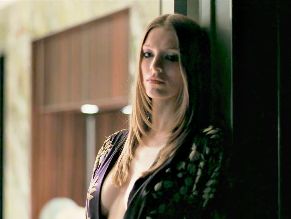  alt="Hunter Schafer Sexy in Euphoria"