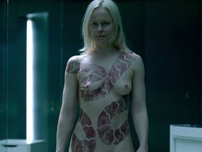 Ingrid Bolso BerdalSexy in Westworld