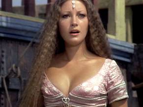 Jane SeymourSexy in Sinbad and the Eye of the Tiger