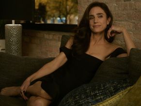 Jennifer ConnellySexy in Dark Matter