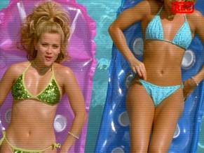 Jessica CauffielSexy in Legally Blonde
