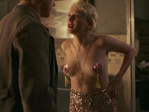 alt="Karolina Kowalska Sexy in Women's Hell"
