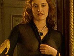 Kate WinsletSexy in Titanic