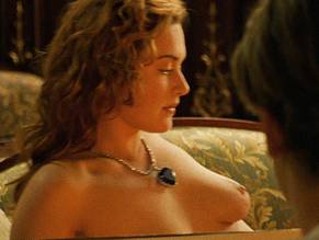 Kate WinsletSexy in Titanic