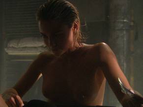 Kelly carlson topless