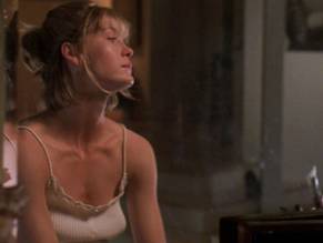 Kelly RowanSexy in Candyman: Farewell to the Flesh