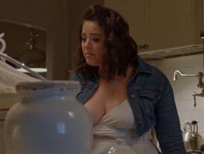 Kether Donohue  nackt
