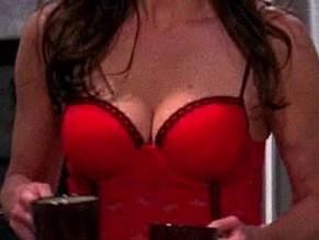 Kimberly Williams-PaisleySexy in Two and a Half Men