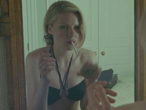 Kirsten DunstSexy in All Good Things