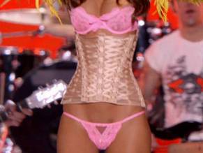 Lais RibeiroSexy in The Victoria's Secret Fashion Show 2013