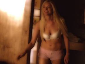 Naked pictures of laura prepon