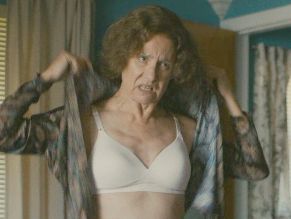  alt="Laurie Metcalf Sexy in Big Mistakes"