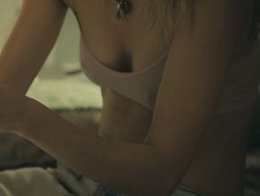  alt="Lea Drinda Sexy in City Of Blood"